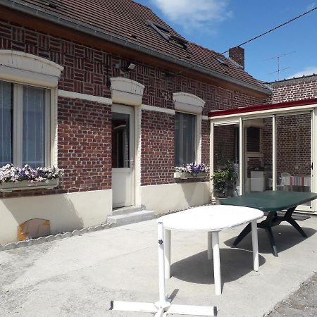 Chez Chantal Et Guy Grandcourt  Экстерьер фото